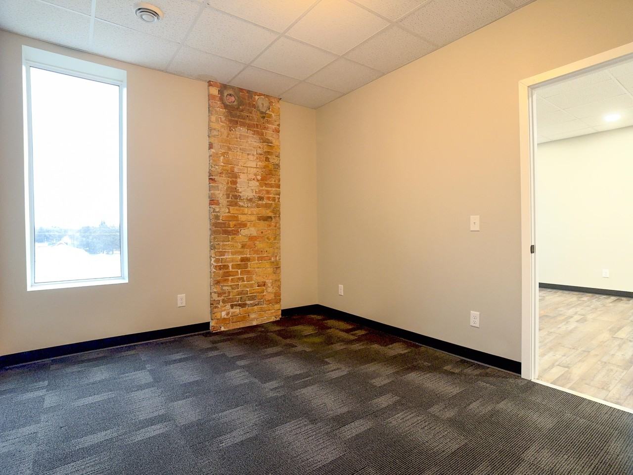 101 N Mill St #B - Photo 7 of 9
