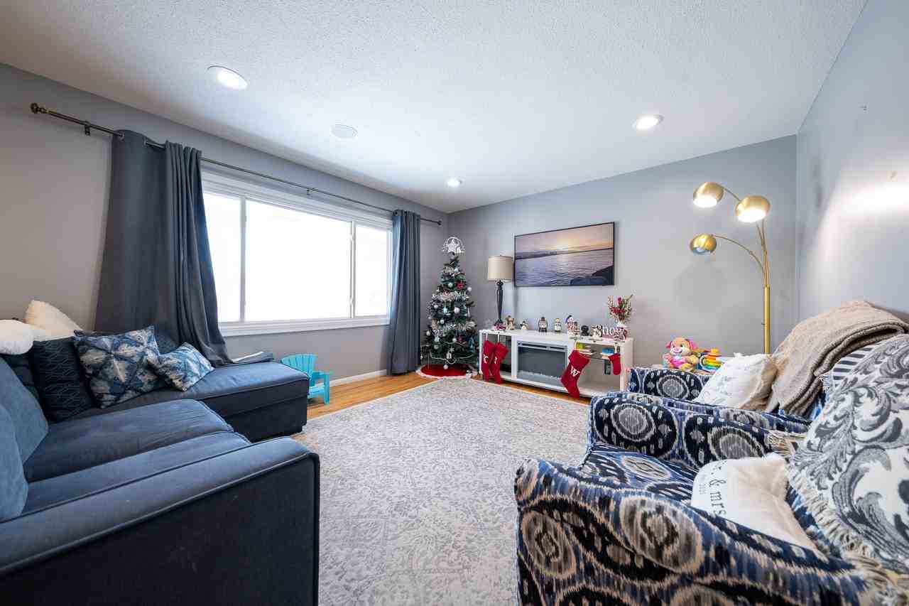 7801 Noble Avenue North #1 - Photo 3 of 38