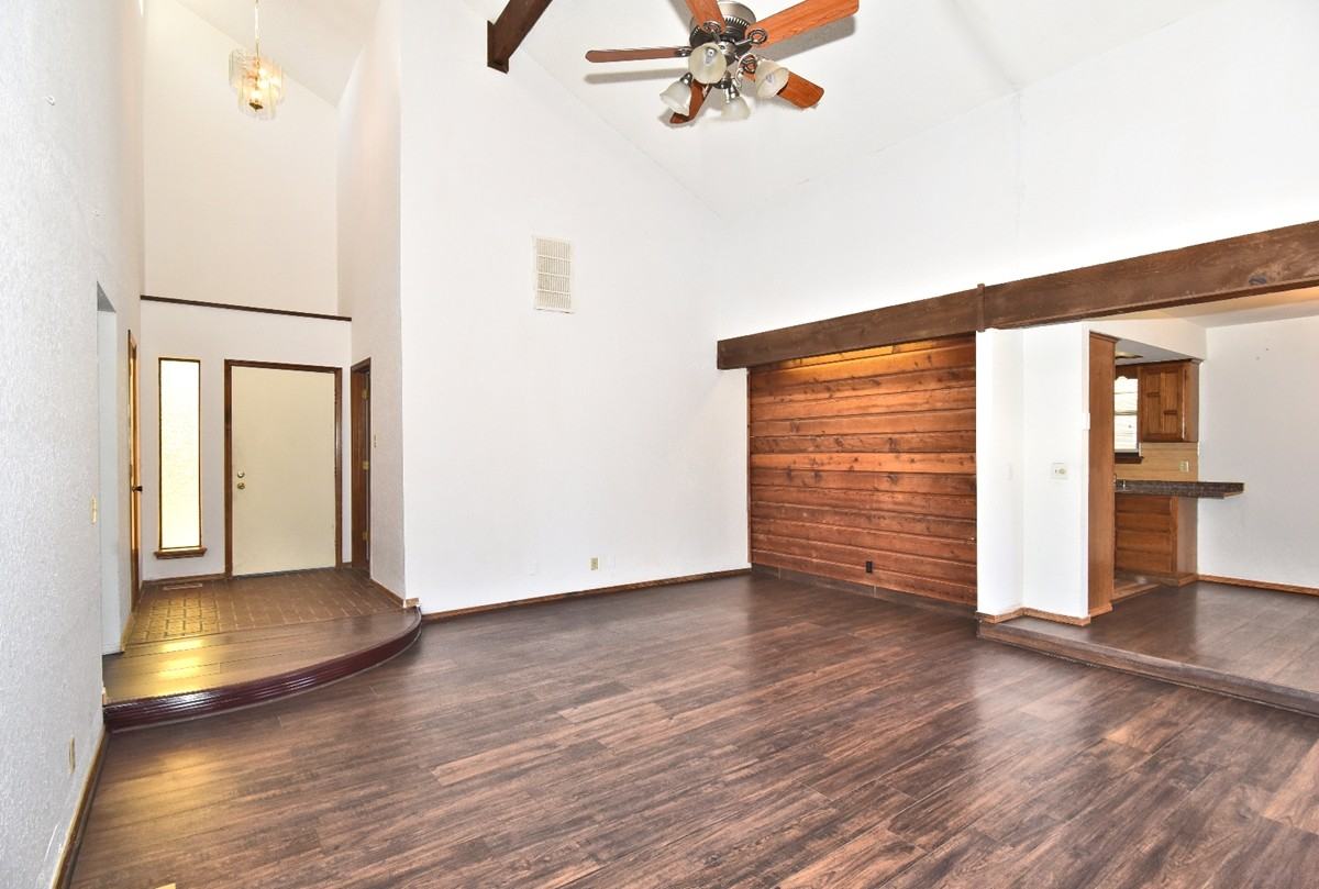 2208 W Memphis St #1 - Photo 5 of 25