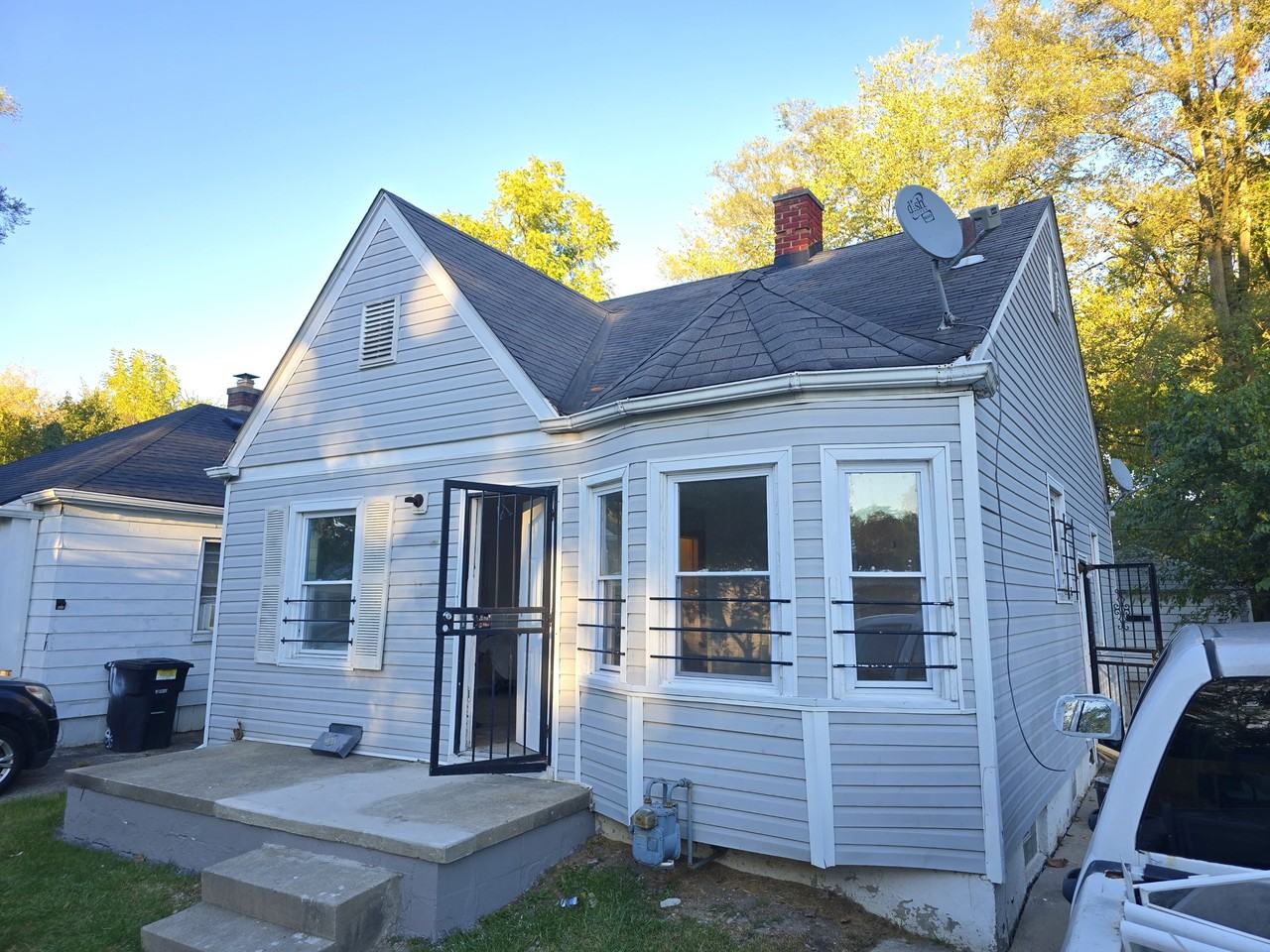 16740 Stahelin Ave #1 - Photo 7 of 20