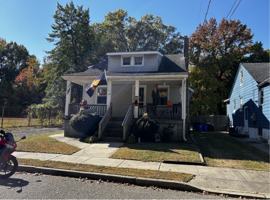 featured image of 139 Leona Avenue #2