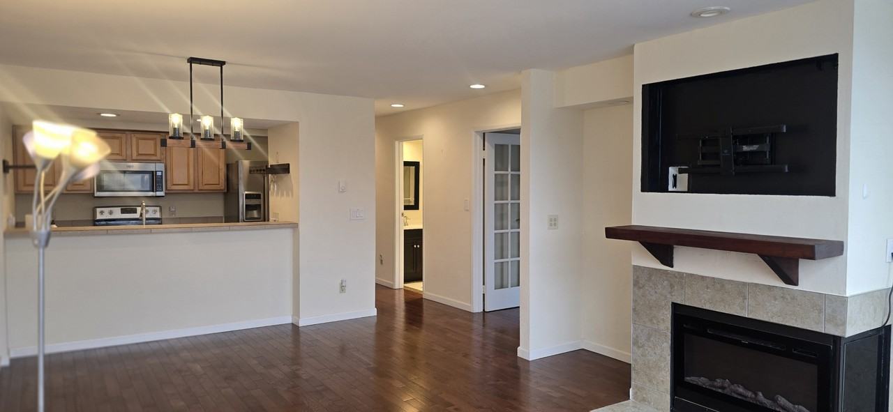 7 Lake Bellevue Drive #1 - Photo 6 of 28