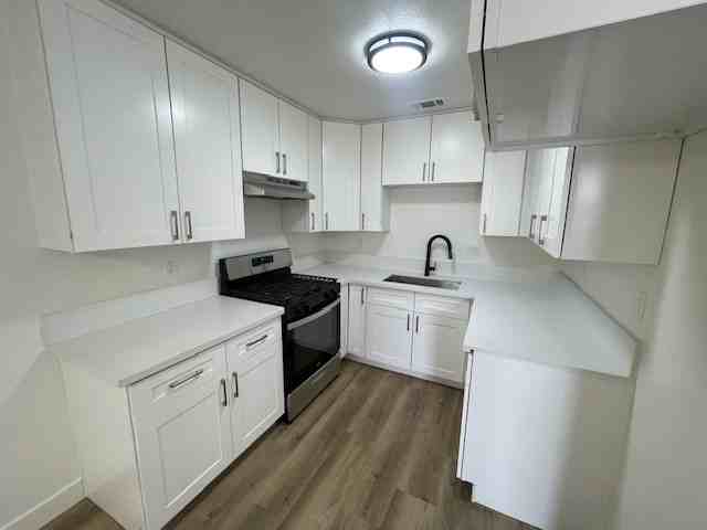 311 North Begonia Avenue #D - Photo 5 of 16