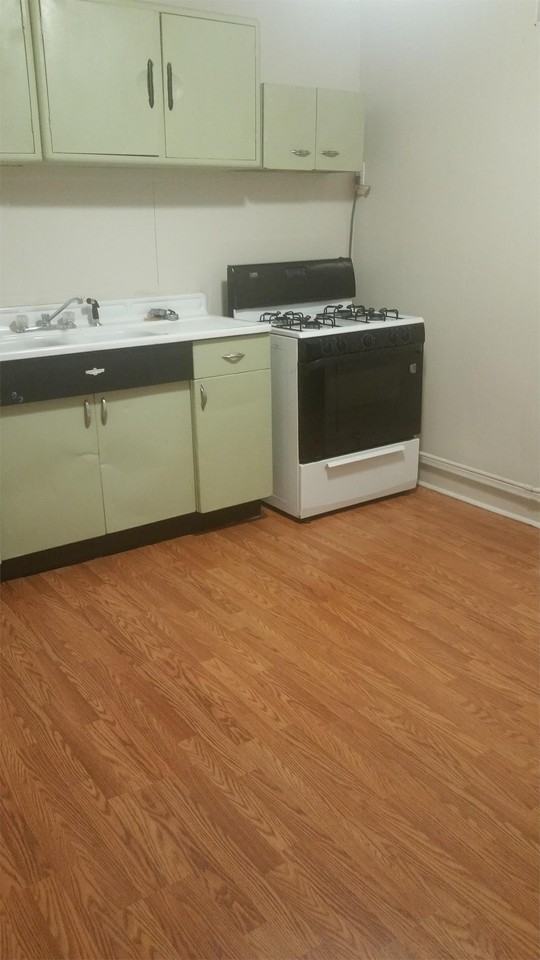 217 S 2nd St #5 - Photo 2 of 7