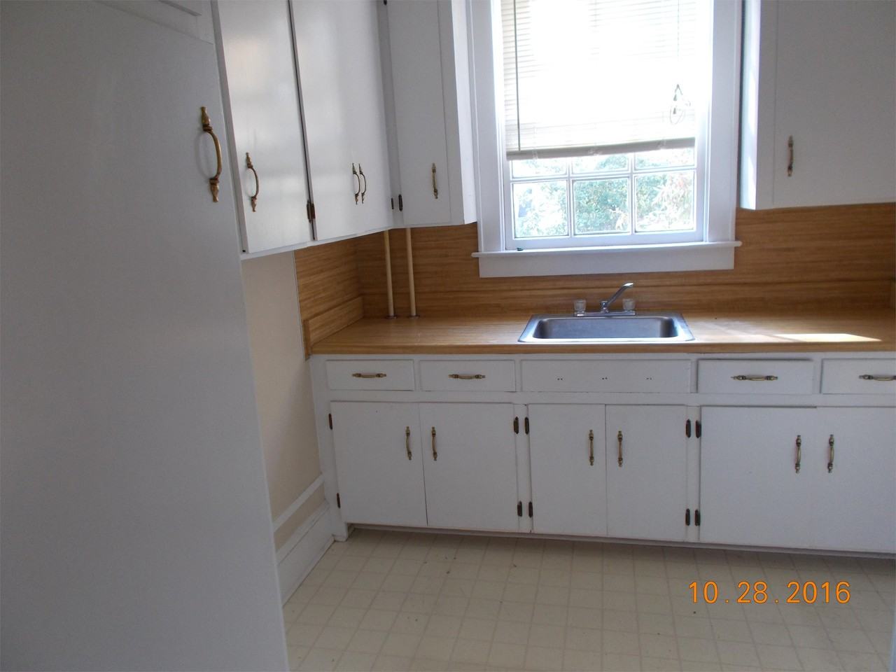 1948 Ridge Ave #1948 - Photo 3 of 8