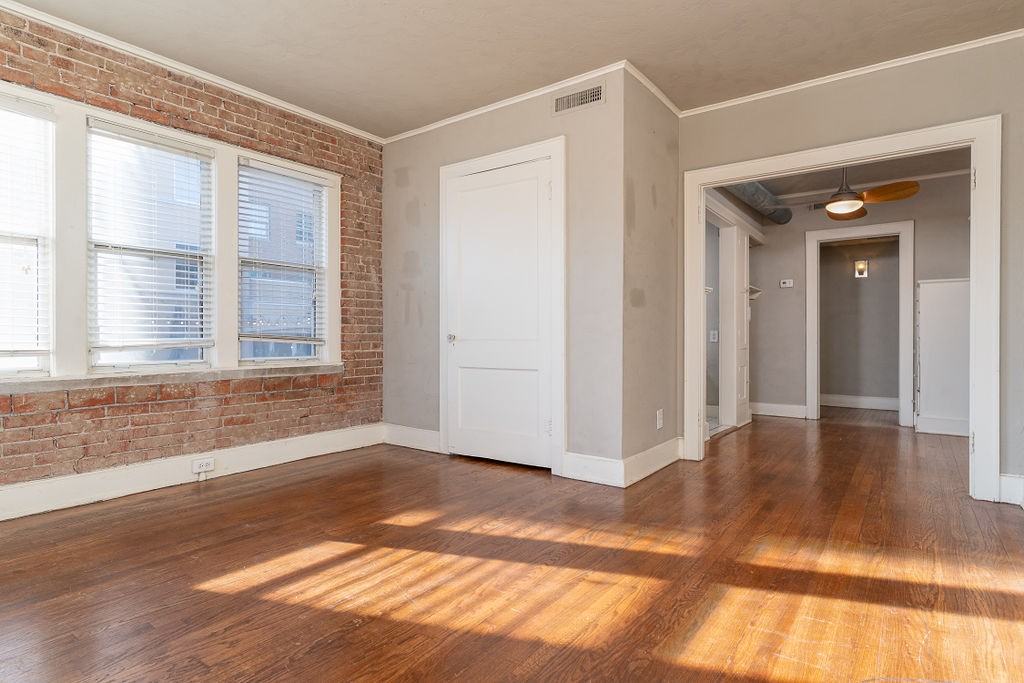 429 429 N.W. 11th StreetUnit 01 #01 - Photo 6 of 24