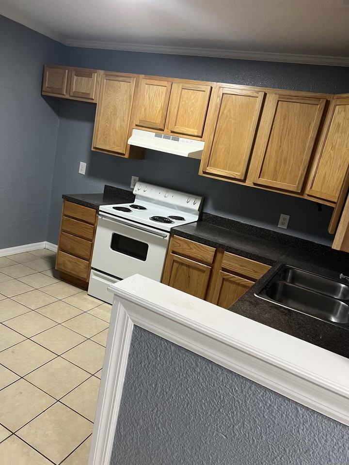 7760 County Road 2193 #25 - Photo 4 of 14