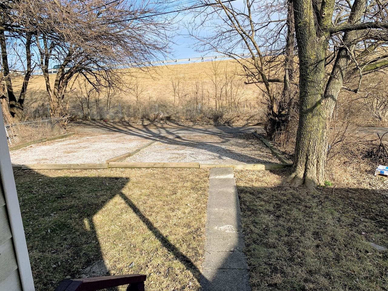 1827 Olive St #1827 - Photo 4 of 5