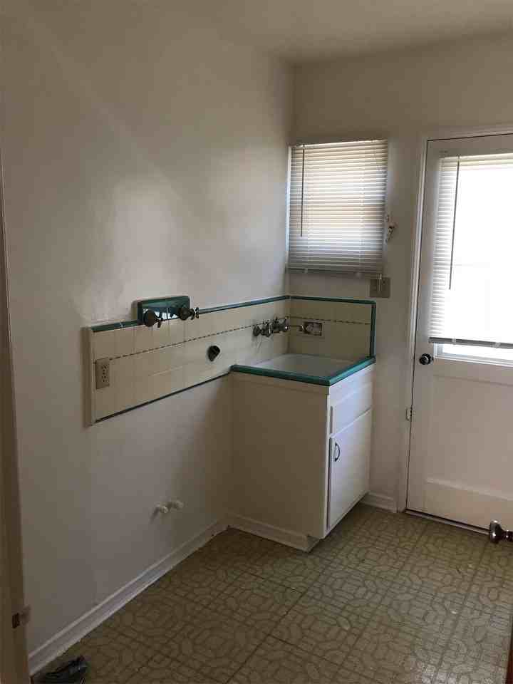 431 West 13th Street #433 - Photo 3 of 9