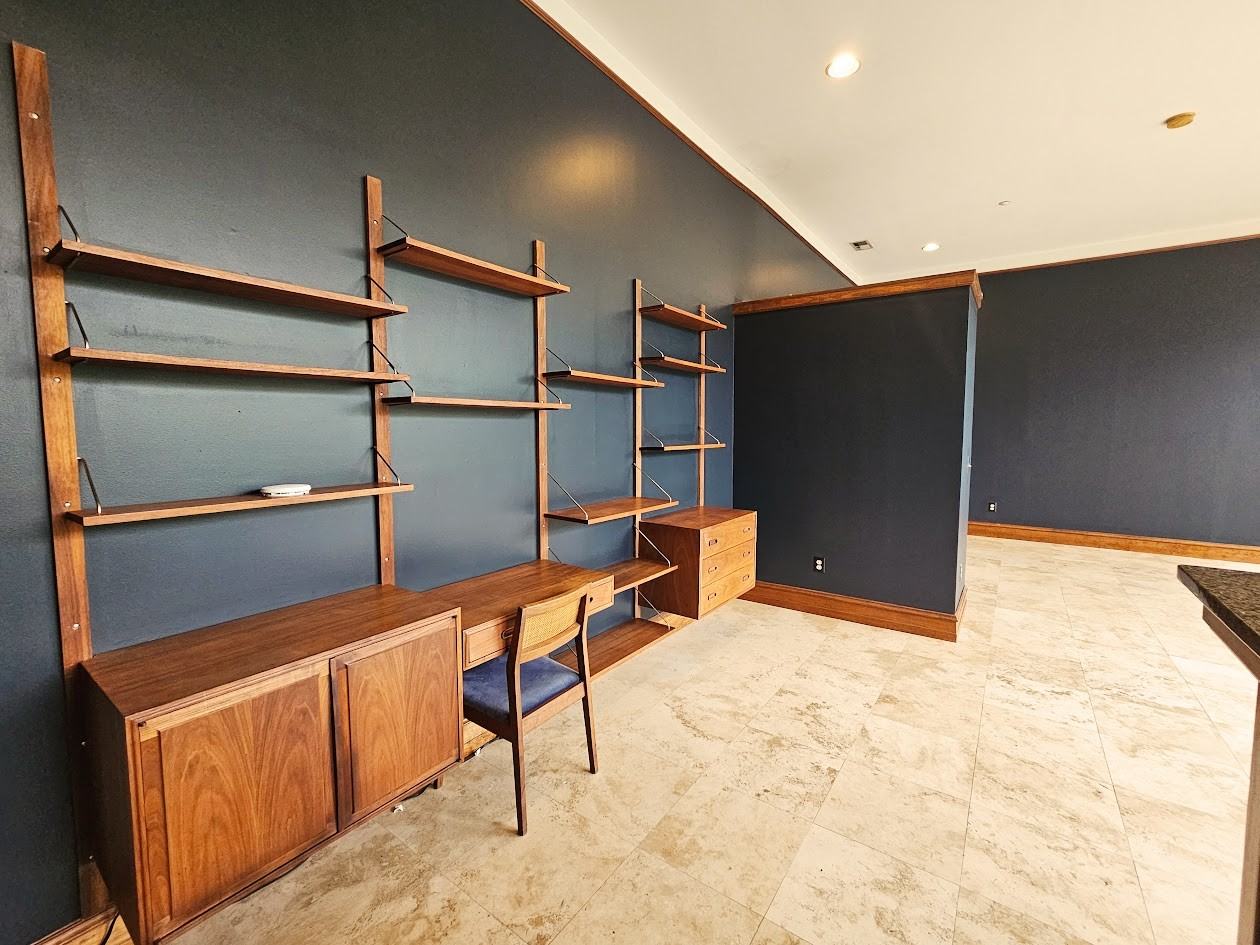 1000 E Martin Luther King Blvd #305 - Photo 3 of 50