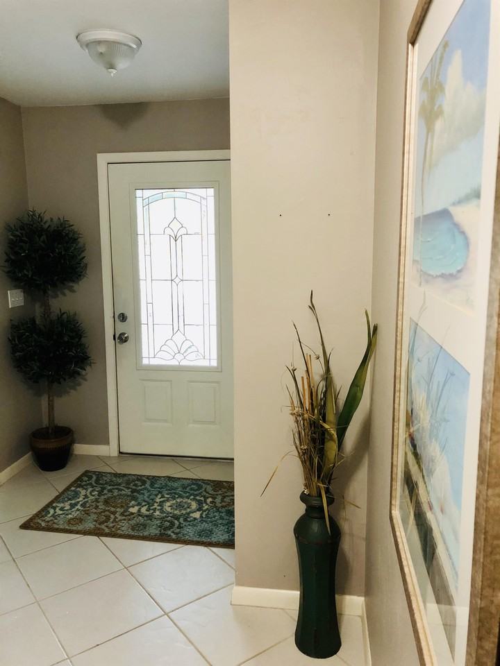 840 104th Avenue North #1 - Photo 5 of 28