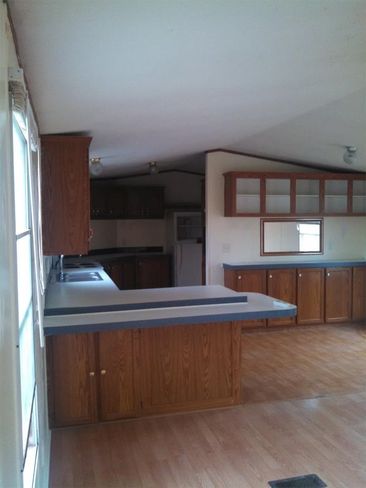 48 Willowbrook Ct #1 - Photo 2 of 16