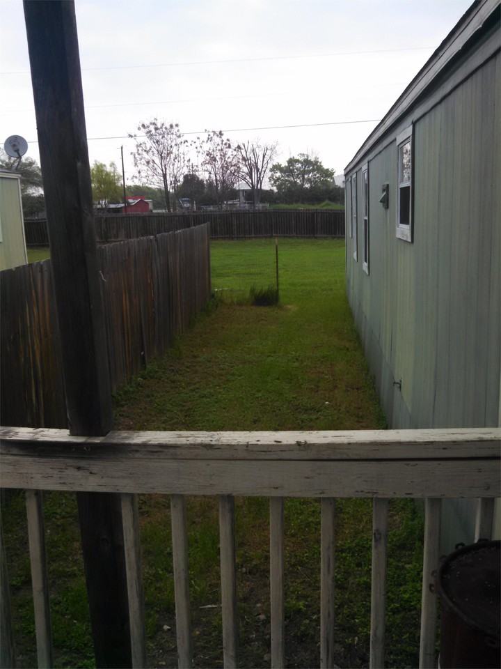 48 Willowbrook Ct #1 - Photo 3 of 16