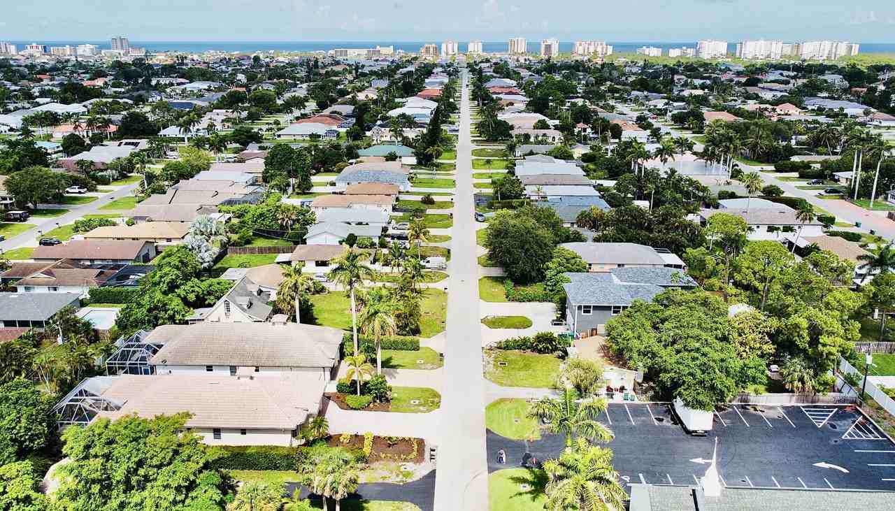 754 107th Avenue North #1 - Photo 2 of 46