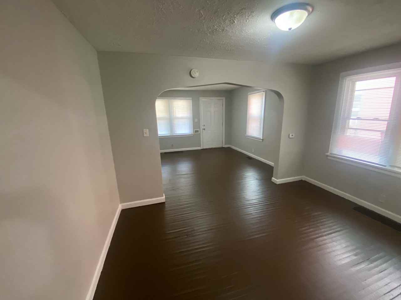 523 N Temple Ave #523 - Photo 4 of 14