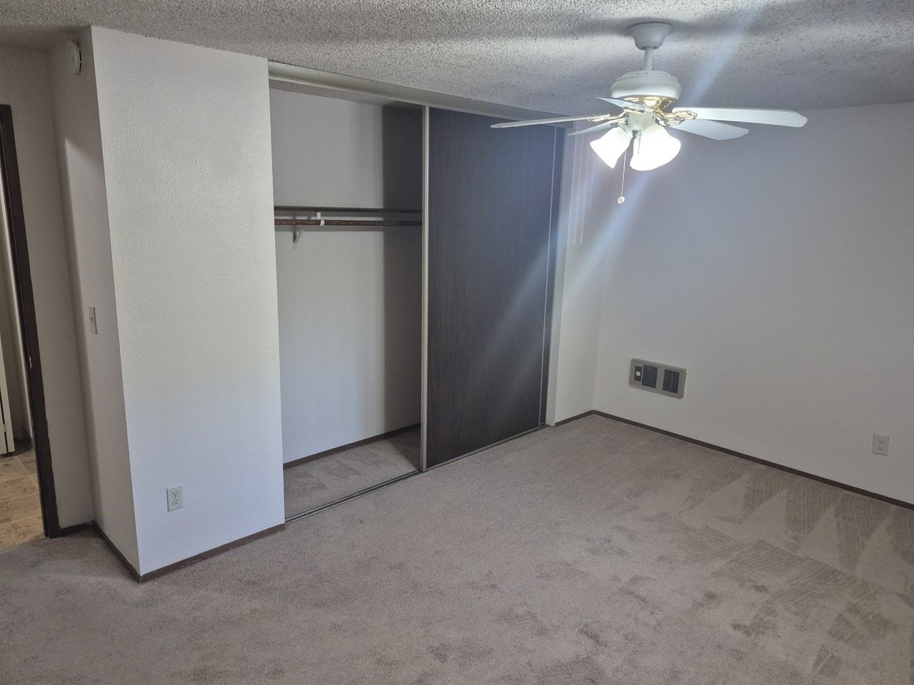 1241 1241 NE Hogan PlaceOnsite Office: 1229 #1241 - Photo 3 of 16