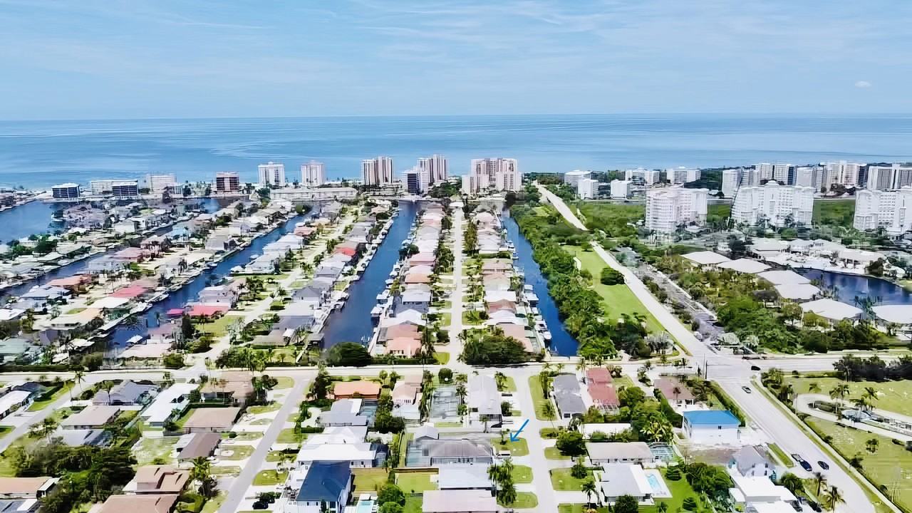 518 110th Avenue North #1 - Photo 2 of 42