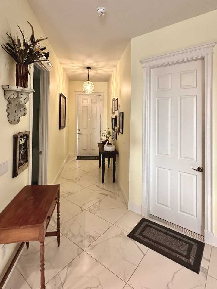 518 110th Avenue North #1 - Photo 5 of 42