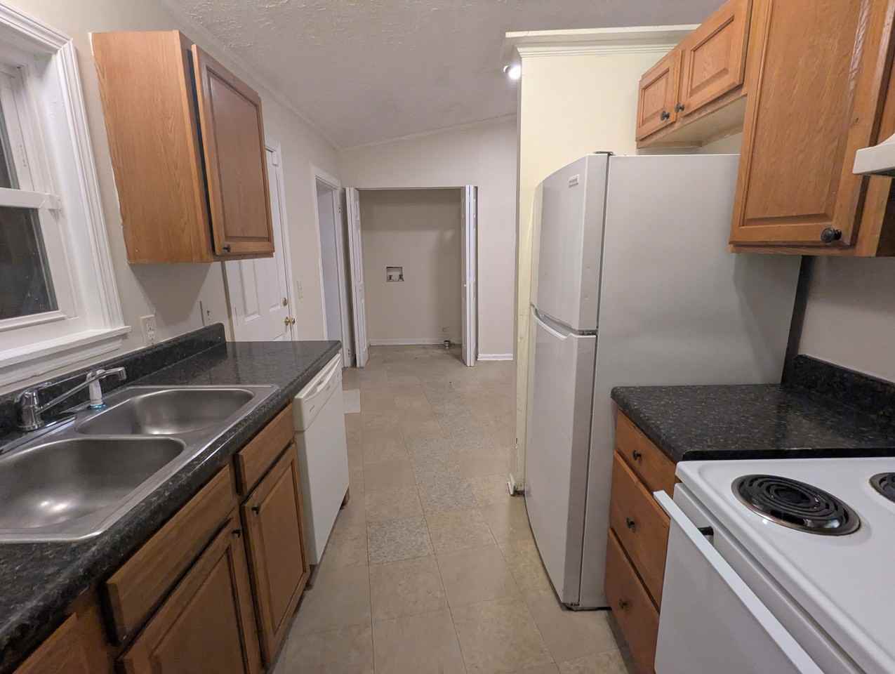 1673 Audrey Place #1 - Photo 3 of 19