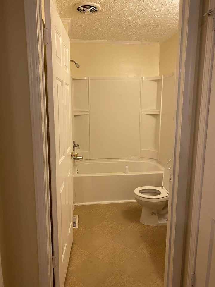 1673 Audrey Place #1 - Photo 5 of 19