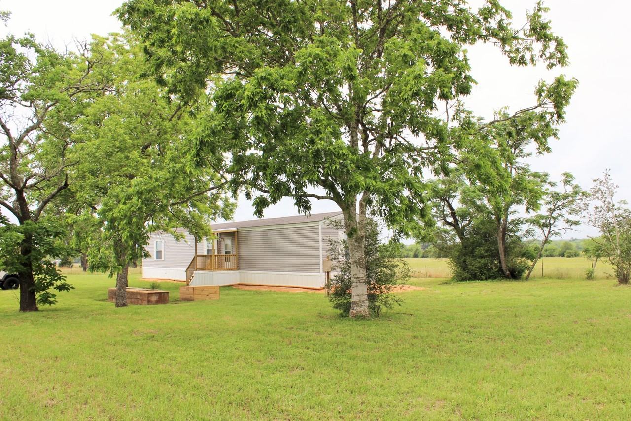 3539 Highway 159 W #1 - Photo 3 of 8