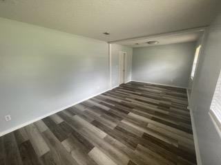 6511 Antietam Dr #1 - Photo 4 of 23