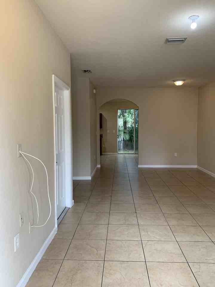 3236 Nw 31st Ter #1 - Photo 2 of 43