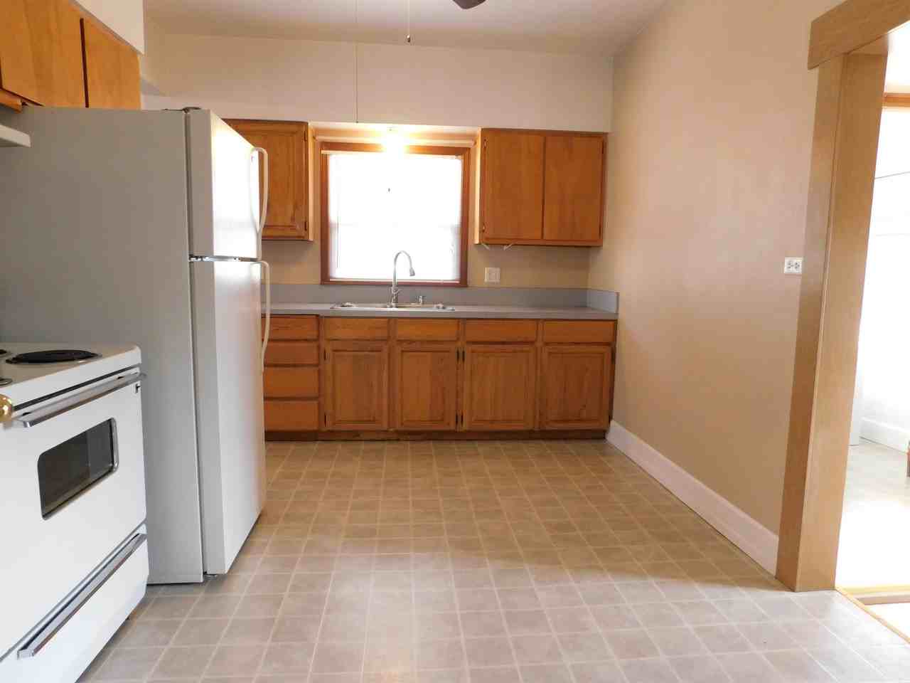 103 West 2nd Street #1 - Photo 7 of 19