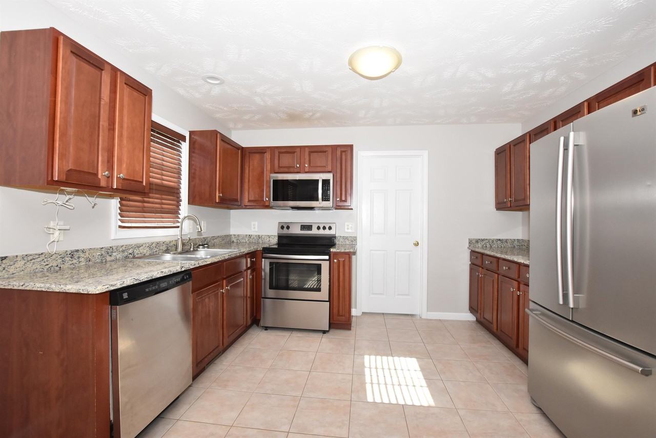 284 Briarwood Place #1 - Photo 3 of 18