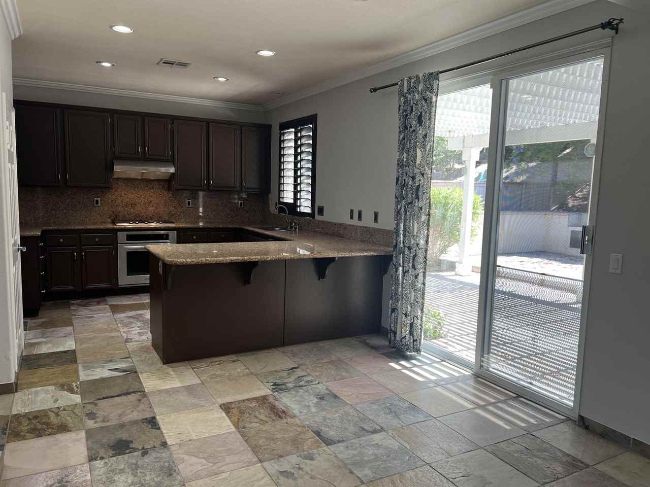 1176 Saratoga Ct #1 - Photo 3 of 21