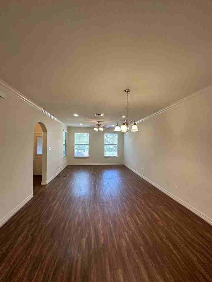 212 South Tesch Street #1 - Photo 4 of 20