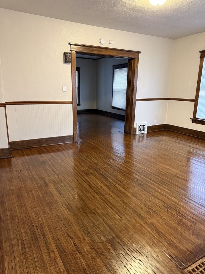 108 East Grimes Street #1 - Photo 2 of 12