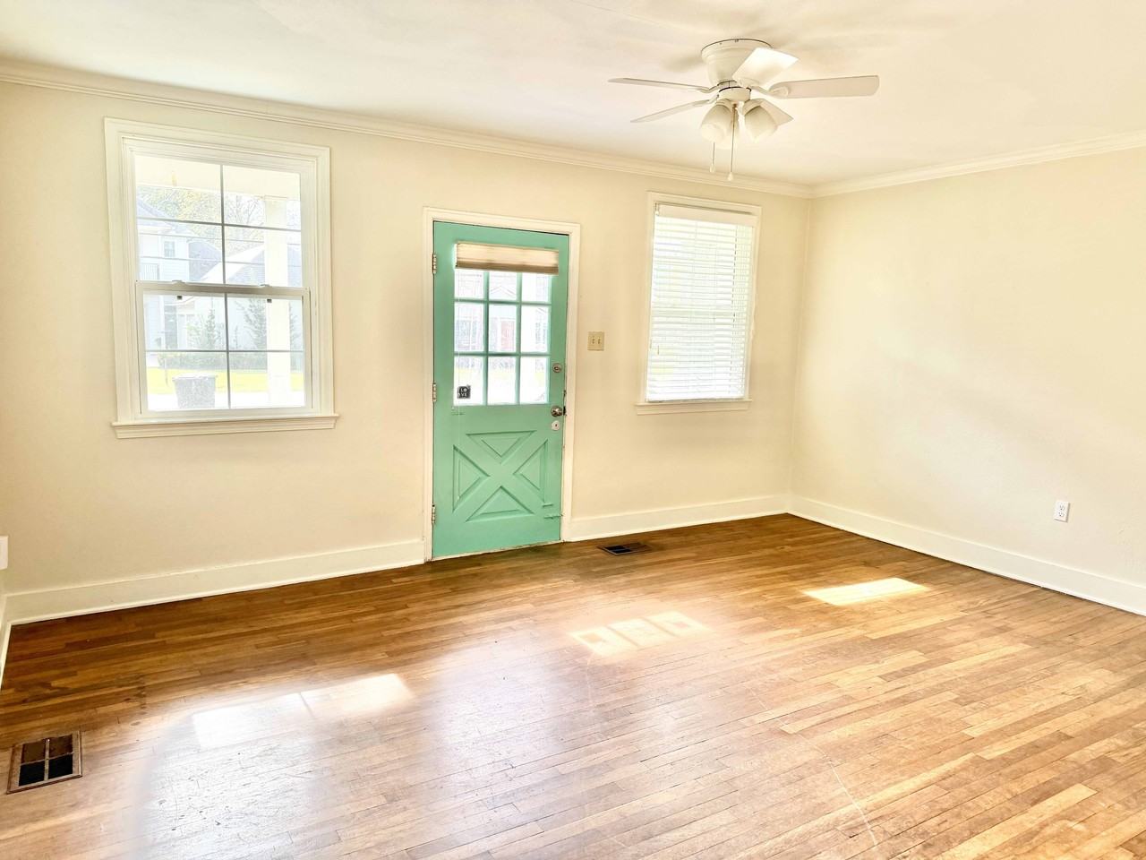 4717 Orchid St #1 - Photo 3 of 14