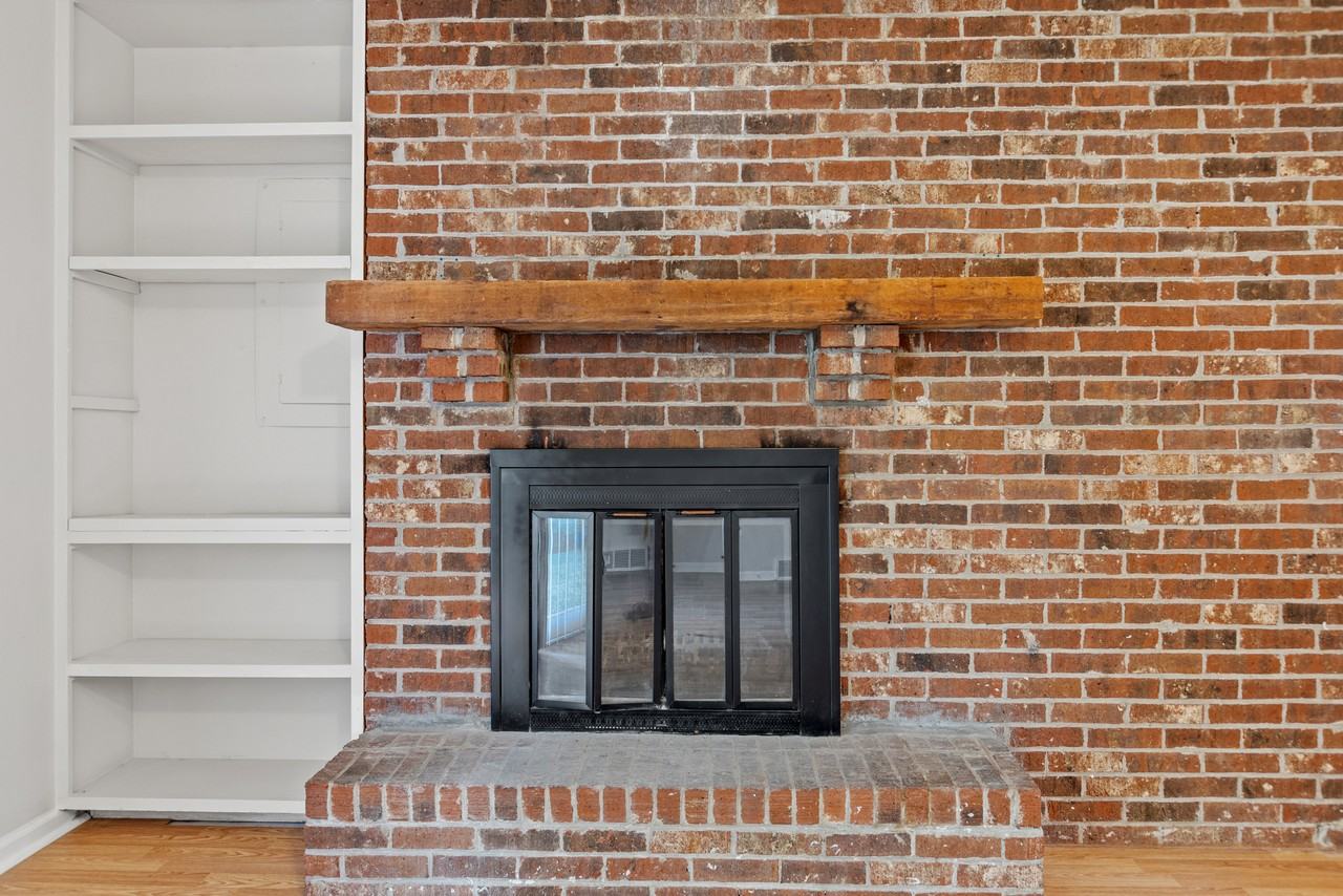 1200 Tishoff Dr #1 - Photo 5 of 26