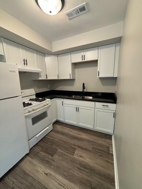 1623 Portage Ave #6 - Photo 2 of 14