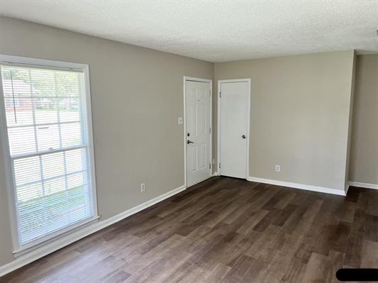 2904 Alametos Street Southwest #1 - Photo 3 of 10