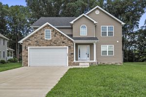 featured image of 164 River Cliff Cir #1