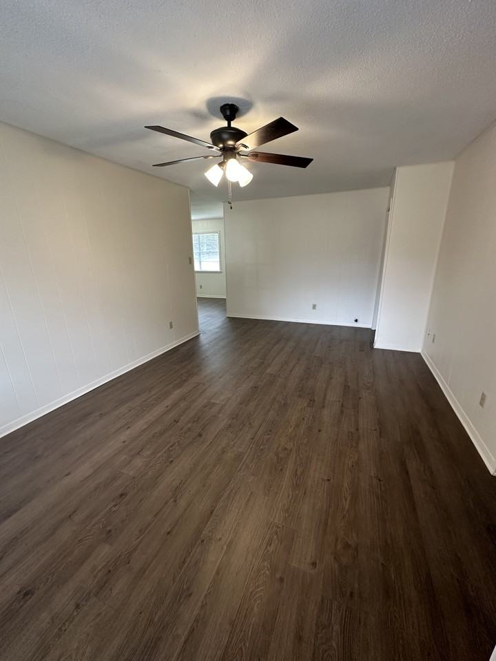 1008 Oakridge Street #1 - Photo 2 of 13