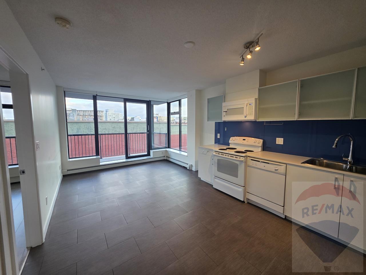 66 West Cordova Street #801