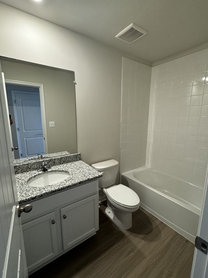 33 Paddington Street #1 - Photo 6 of 22