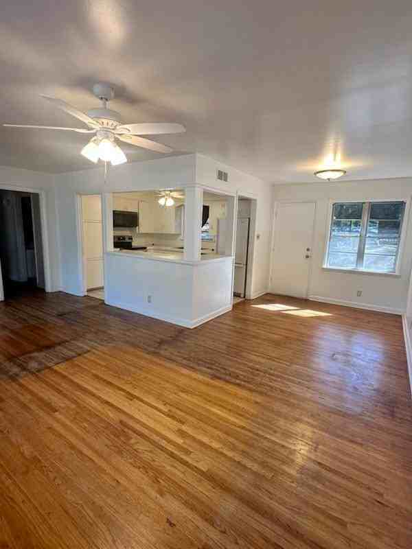 201 Hiawatha Dr #1 - Photo 7 of 11