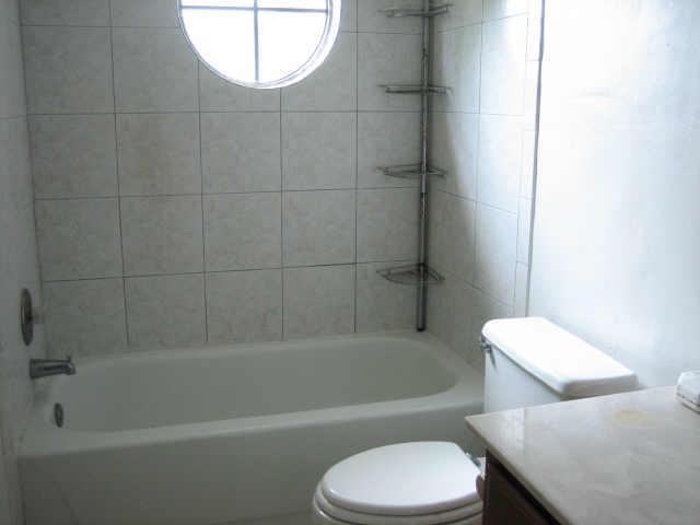 2919 Great Lakes Avenue - Photo 7 of 12