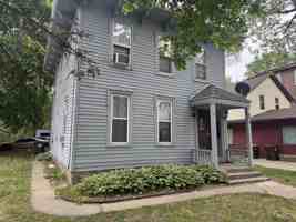 featured image of 813 3rd Avenue #2R