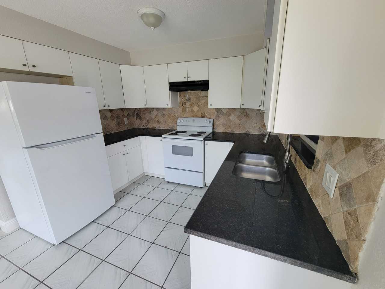 Linda Avenue #1 - Photo 3 of 10