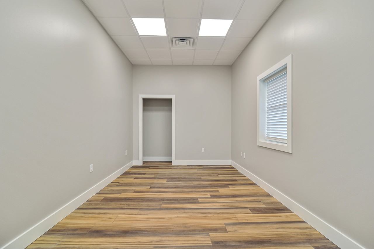 9770 P&I-9770 South Dupont Highway- #1 - Photo 2 of 40