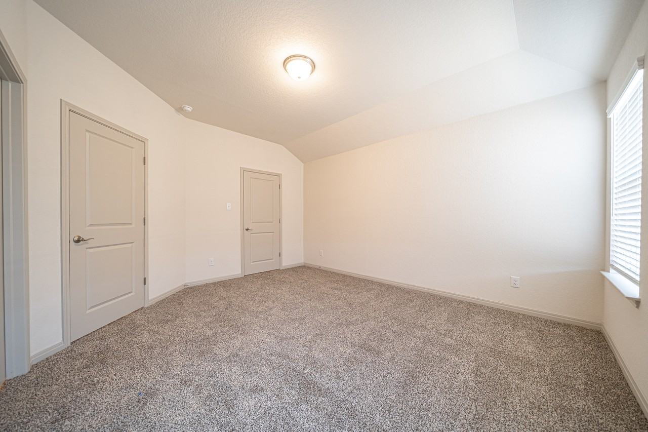 7545 Briarwood Pass #102 - Photo 6 of 23