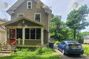 featured image of 1323 Genesee Street #1