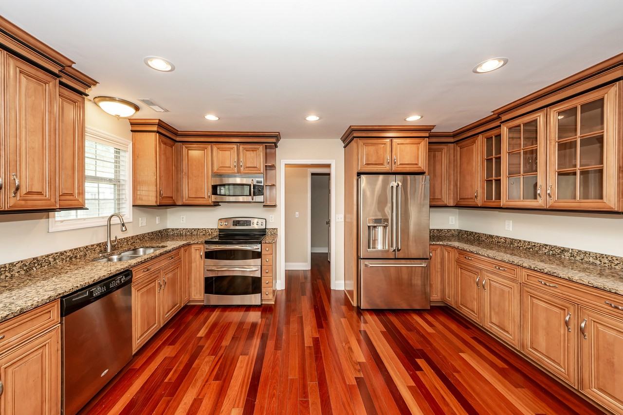 107 Spalding Circle #1 - Photo 6 of 10