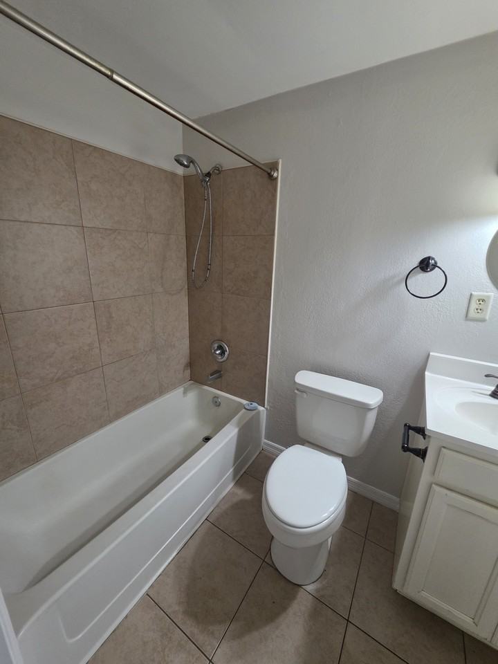 7160 Bevil Ave #1 - Photo 6 of 10