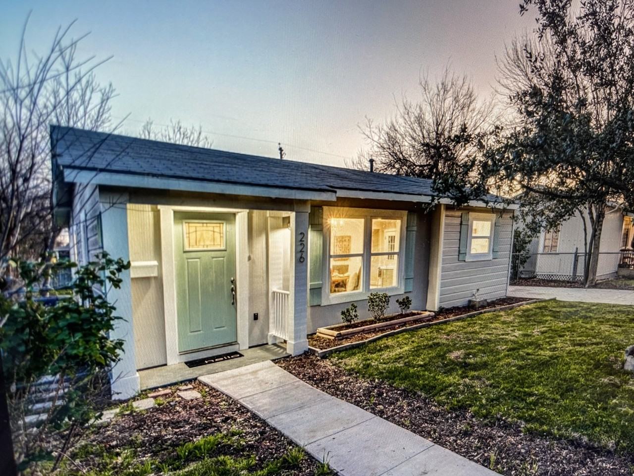 226 Venice Street #1